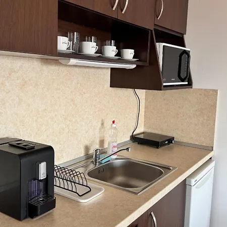 Marina Bay Saint Vlas Apartment