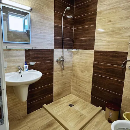 Marina Bay Saint Vlas *