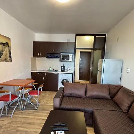 Marina Bay Saint Vlas Апартаменты *