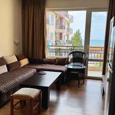 Marina Bay Saint Vlas Апартаменты *