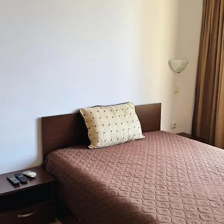Апартаменты Marina Bay Saint Vlas *