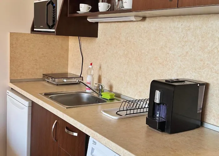 Marina Bay Saint Апартаменты *