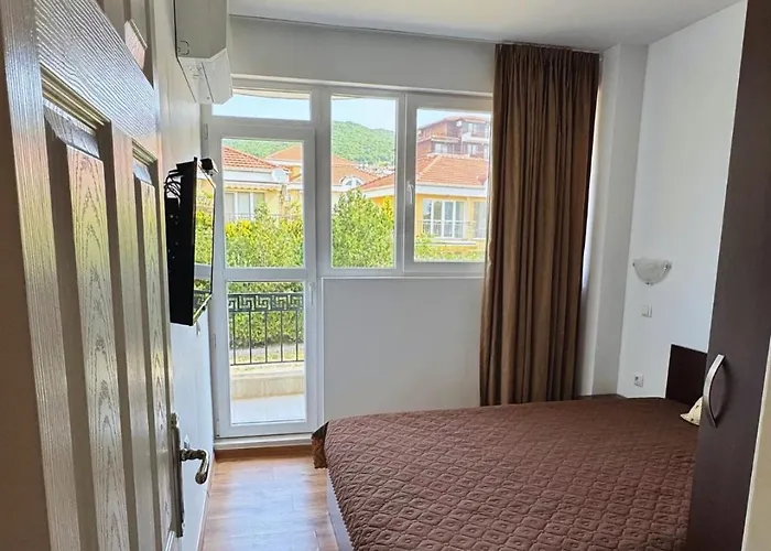 Marina Bay Saint Apartment