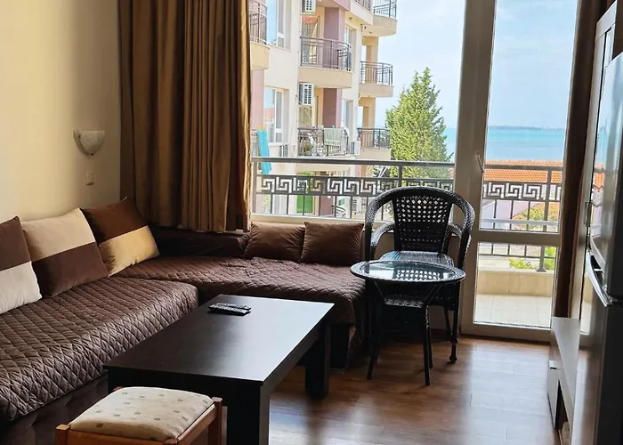 Marina Bay Saint Vlas Apartman *