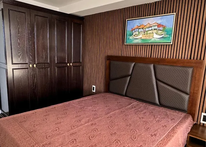 Marina Bay Saint Vlas Apartman *